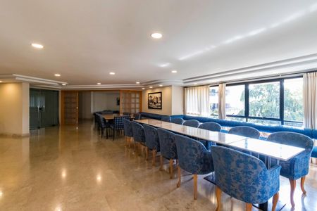 Apartamento à venda com 400m², 4 quartos e 5 vagasÁrea comum