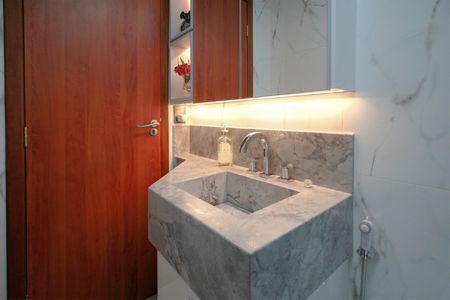 Apartamento à venda com 120m², 4 quartos e 2 vagasBanheiro