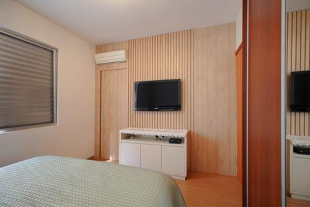 Apartamento à venda com 120m², 4 quartos e 2 vagasSuite