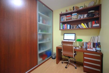 Apartamento à venda com 120m², 4 quartos e 2 vagasQuarto 3