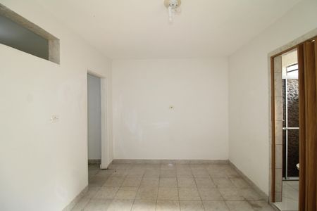 Casa à venda com 70m², 1 quarto e sem vagaQuarto