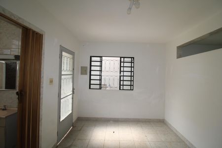 Casa à venda com 70m², 1 quarto e sem vagaQuarto