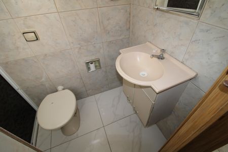 Casa à venda com 70m², 1 quarto e sem vagaBanheiro