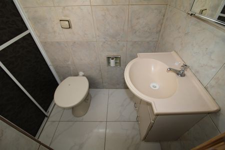 Casa à venda com 70m², 1 quarto e sem vagaBanheiro