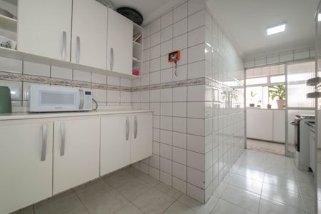 Apartamento à venda com 64m², 2 quartos e 1 vagaCozinha