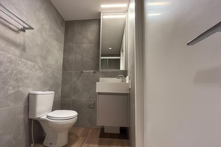 Apartamento para alugar com 29m², 1 quarto e sem vaga Apartamento para alugar com 29m², 1 quarto e sem vagaBanheiro