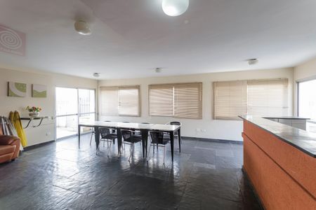 Apartamento à venda com 67m², 2 quartos e 1 vagaÁrea comum - Salão de festas