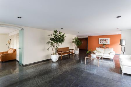 Apartamento à venda com 67m², 2 quartos e 1 vagaÁrea comum