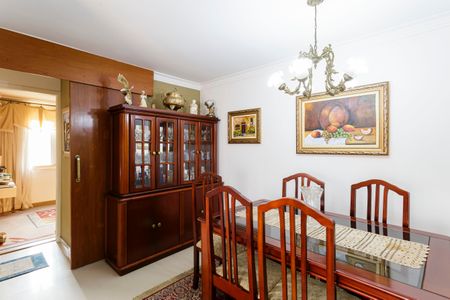 Apartamento à venda com 67m², 2 quartos e 1 vagaSala