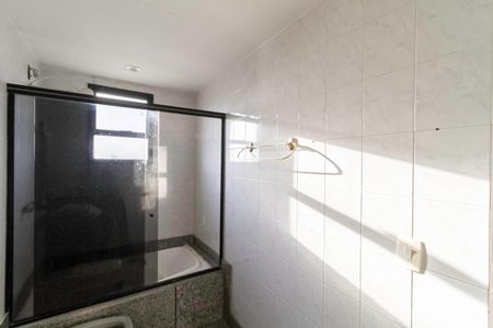 Apartamento à venda com 150m², 3 quartos e 2 vagasBanheiro da suíte