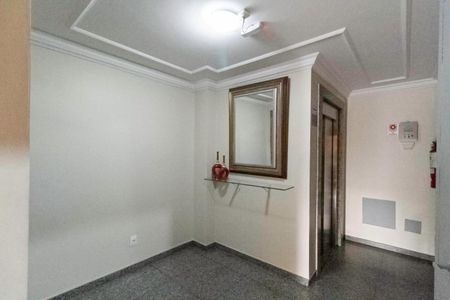 Apartamento à venda com 150m², 3 quartos e 2 vagasHall social