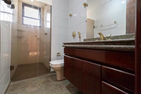 Apartamento à venda com 150m², 3 quartos e 2 vagasBanheiro social