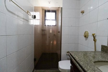 Apartamento à venda com 150m², 3 quartos e 2 vagasBanheiro social