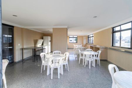 Apartamento à venda com 150m², 3 quartos e 2 vagasÁrea comum - Salão de festas