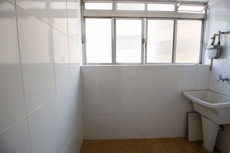 Apartamento para alugar com 56m², 2 quartos e 1 vagaÁrea de Serviço