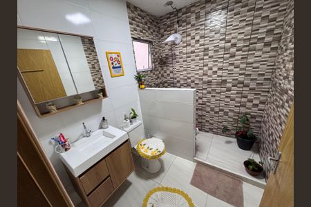 Apartamento à venda com 55m², 2 quartos e sem vaga Apartamento à venda com 55m², 2 quartos e sem vagaBanheiro