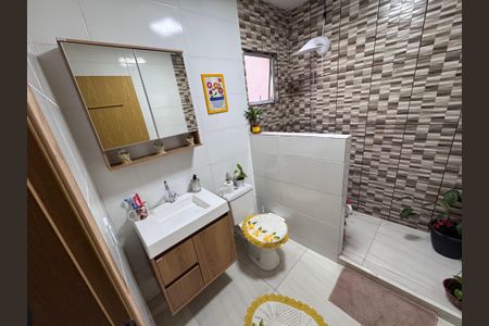 Apartamento à venda com 55m², 2 quartos e sem vaga Apartamento à venda com 55m², 2 quartos e sem vagaBanheiro