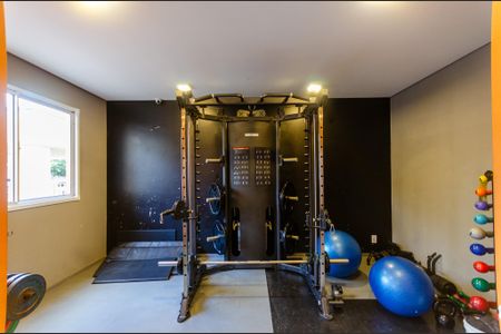 Apartamento à venda com 38m², 2 quartos e sem vaga Apartamento à venda com 38m², 2 quartos e sem vagaAcademia