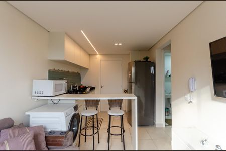 Apartamento à venda com 38m², 2 quartos e sem vaga Apartamento à venda com 38m², 2 quartos e sem vagaSala