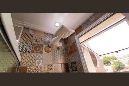 Apartamento à venda com 63m², 3 quartos e 2 vagas Apartamento à venda com 63m², 3 quartos e 2 vagasBanheiro da Suíte