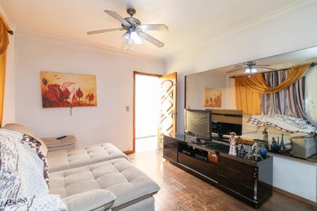 Casa à venda com 100m², 2 quartos e 4 vagasSala