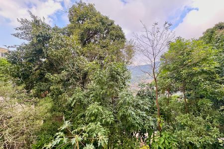 Apartamento à venda com 60m², 2 quartos e 1 vaga Apartamento à venda com 60m², 2 quartos e 1 vagaVista