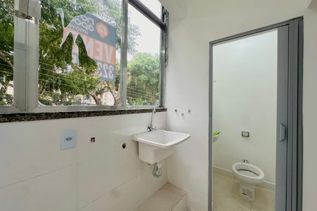 Apartamento à venda com 60m², 2 quartos e 1 vaga Apartamento à venda com 60m², 2 quartos e 1 vagaÁrea de Serviço