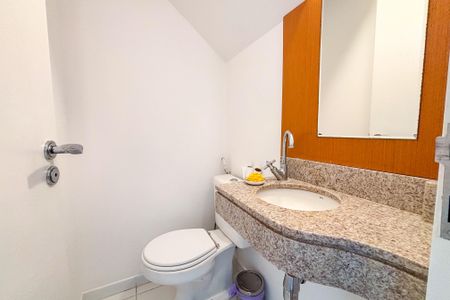 Apartamento para alugar com 48m², 1 quarto e 1 vaga Apartamento para alugar com 48m², 1 quarto e 1 vagaBanheiro da Suíte