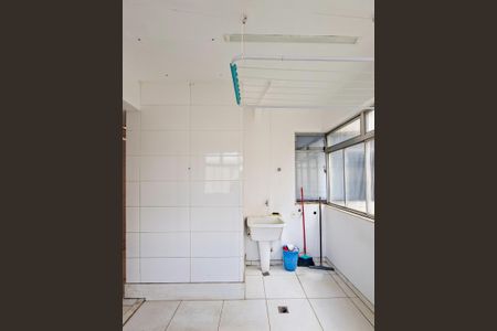 Apartamento para alugar com 395m², 5 quartos e 2 vagasÁrea de Serviço