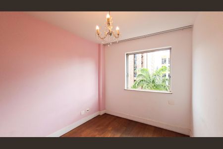 Apartamento para alugar com 395m², 5 quartos e 2 vagasQuarto 4