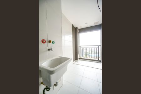 Apartamento para alugar com 72m², 2 quartos e 1 vaga Apartamento para alugar com 72m², 2 quartos e 1 vagaÁrea de serviço