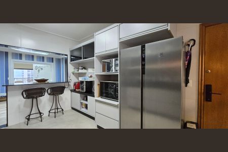 Apartamento para alugar com 198m², 3 quartos e 2 vagasCozinha