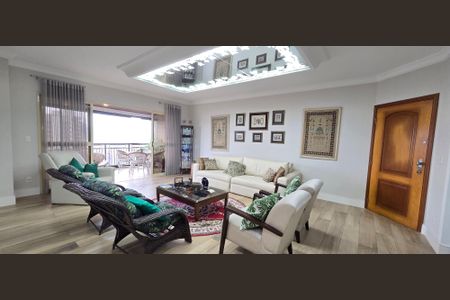 Apartamento para alugar com 198m², 3 quartos e 2 vagasSala