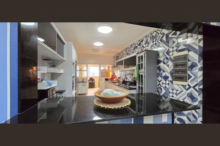 Apartamento para alugar com 198m², 3 quartos e 2 vagasCozinha