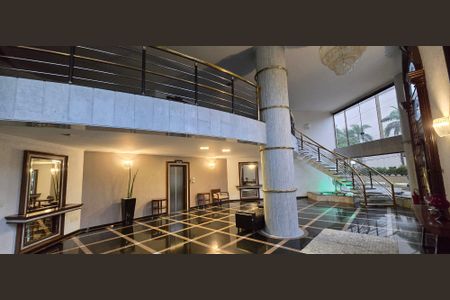 Apartamento para alugar com 198m², 3 quartos e 2 vagasHall de entrada