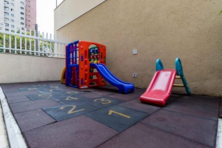 Apartamento à venda com 93m², 2 quartos e 2 vagasÁrea comum