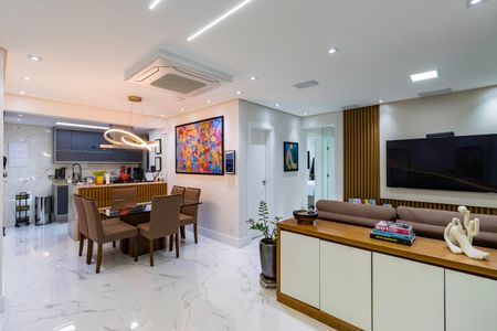 Apartamento à venda com 93m², 2 quartos e 2 vagasSala