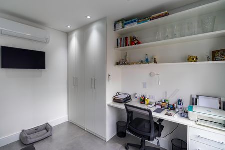 Apartamento à venda com 93m², 2 quartos e 2 vagasQuarto