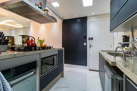 Apartamento à venda com 93m², 2 quartos e 2 vagasCozinha