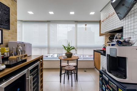 Apartamento à venda com 93m², 2 quartos e 2 vagasSala