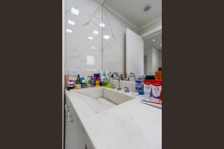 Apartamento à venda com 93m², 2 quartos e 2 vagasBanheiro 2