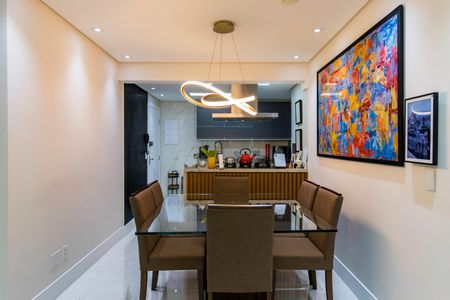 Apartamento à venda com 93m², 2 quartos e 2 vagasSala