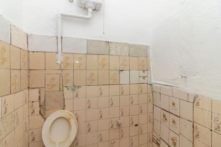 Casa à venda com 460m², 15 quartos e sem vaga Casa à venda com 460m², 15 quartos e sem vagaBanheiro da Casa 2