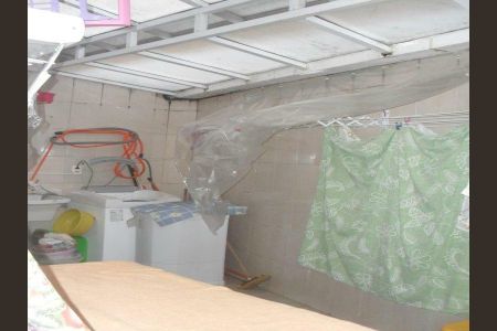 Casa à venda com 83m², 3 quartos e 2 vagas