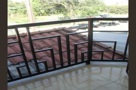 Casa à venda com 83m², 3 quartos e 2 vagas