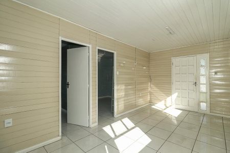 Casa à venda com 120m², 4 quartos e 5 vagasSala