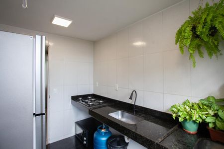 Apartamento à venda com 50m², 2 quartos e 1 vaga Apartamento à venda com 50m², 2 quartos e 1 vagaCozinha e Área de Serviço