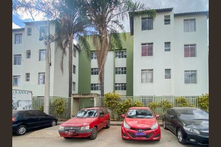 Apartamento à venda com 50m², 2 quartos e 1 vaga Apartamento à venda com 50m², 2 quartos e 1 vagaFachada