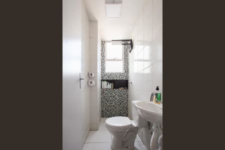 Apartamento à venda com 50m², 2 quartos e 1 vaga Apartamento à venda com 50m², 2 quartos e 1 vagaBanheiro