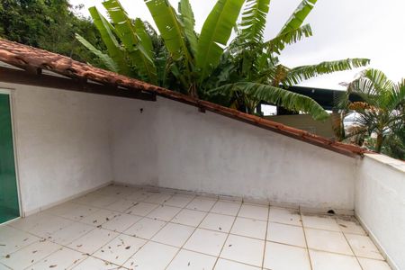 Casa de condomínio para alugar com 250m², 5 quartos e 2 vagasVaranda da Suíte 3